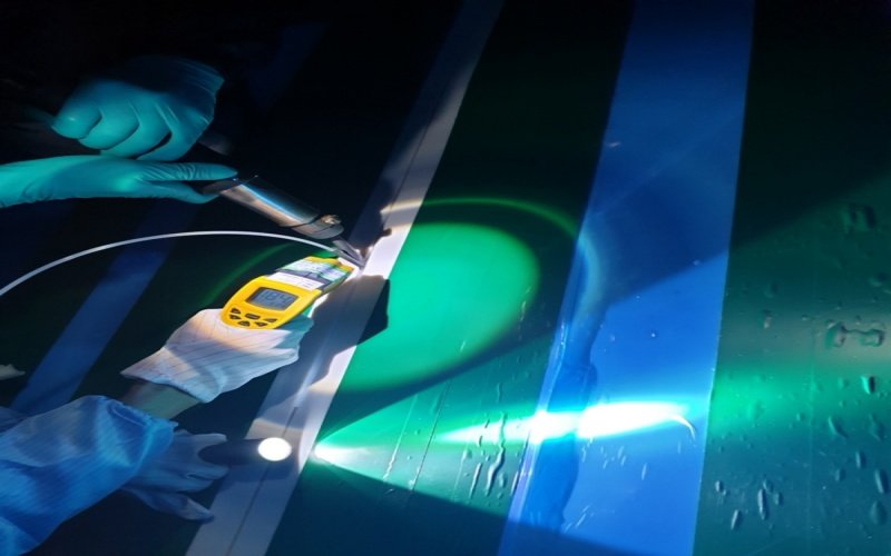 How to Bond PTFE Sheet to Metal Tanks？